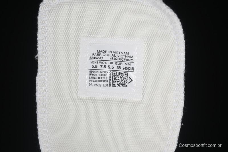 Converse Chuck 70 High Top Sneakers with Star Patch and Thick Sole - 581672C
